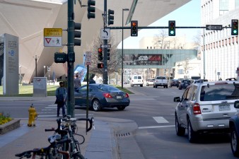 A new signal at 13th and Broadway, where Norlan Estrada Reyes killed 28-year-old Karina Pulec with his car in October,  gives pedestrians a safer walking phase. Drivers are completely ignoring it. Photo: David Sachs