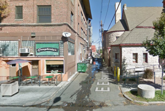 The alley where Jason Brown struck and killed Kimberly Macey. Image: Google Maps